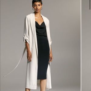 Kahlo Robe Babaton/Aritzia bone jacket